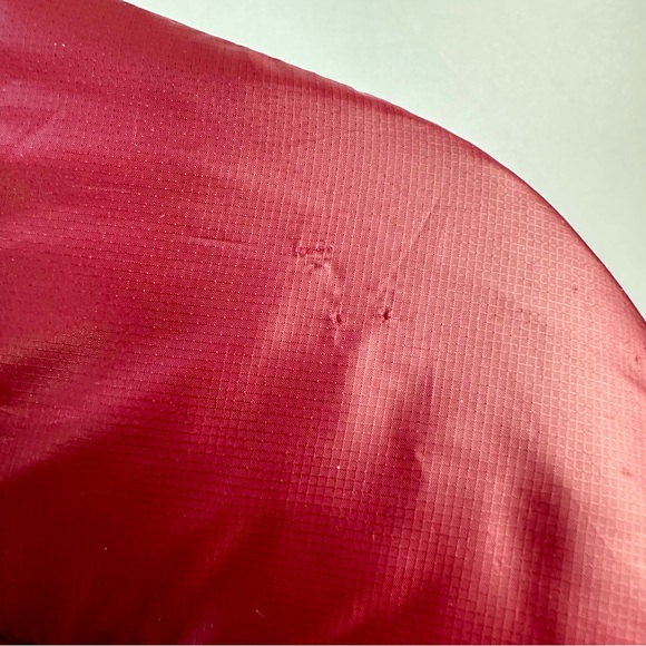 Men’s Reversible Dark Red/Black Puffer Jacket - Picture 7 of 11